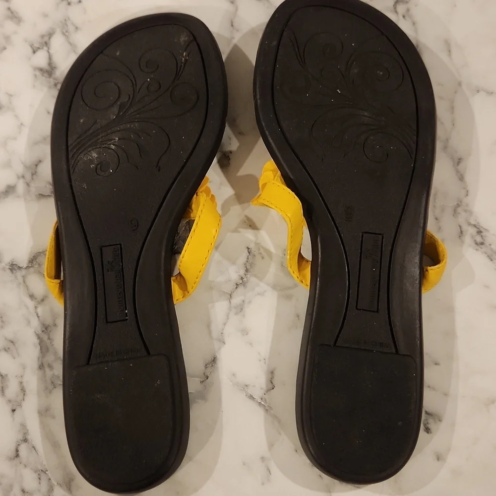 Yellow Ruffle Sandals - Picture 3 of 4